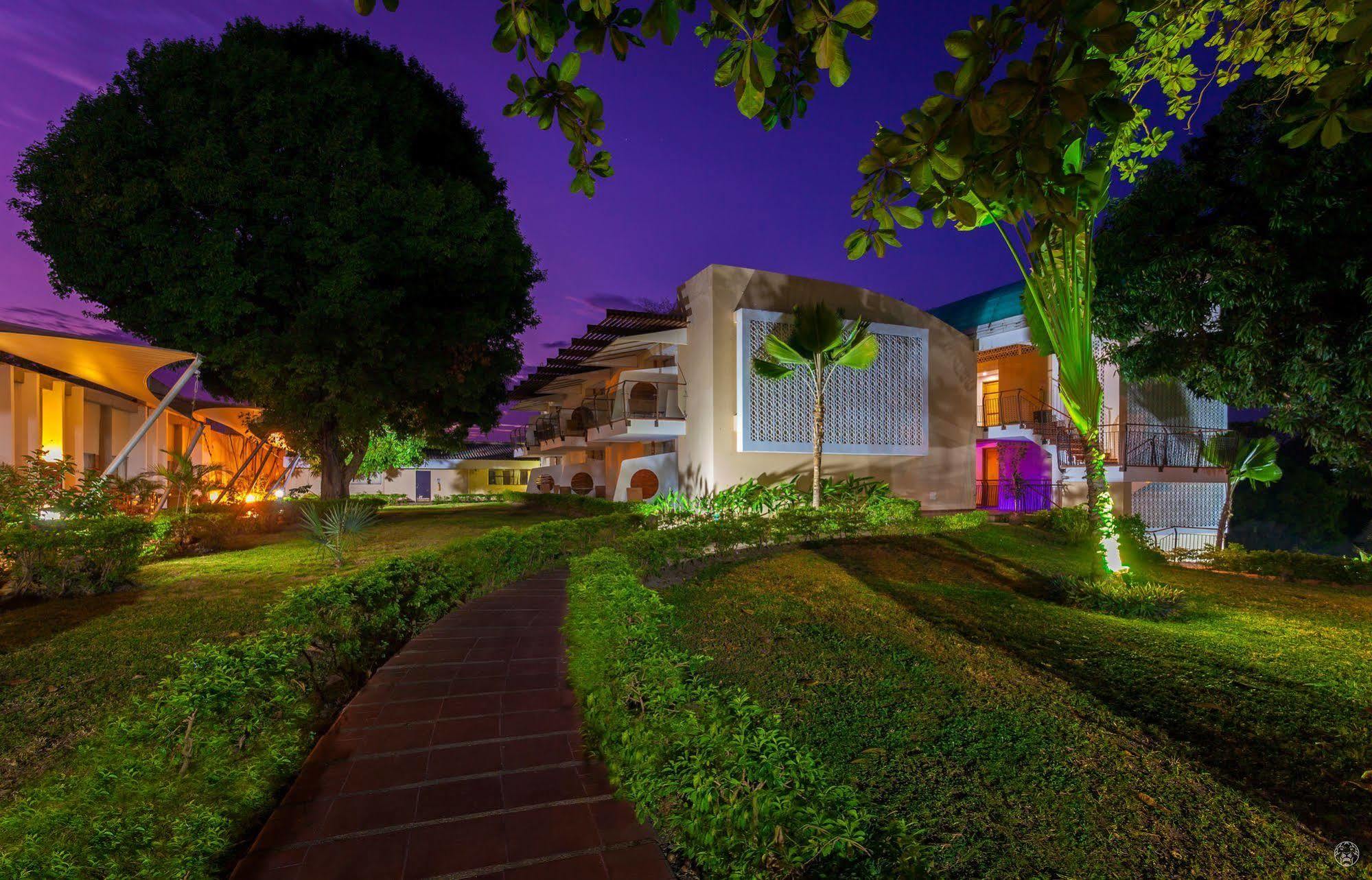 Ghl Hotel Club El Puente Girardot Exteriér fotografie
