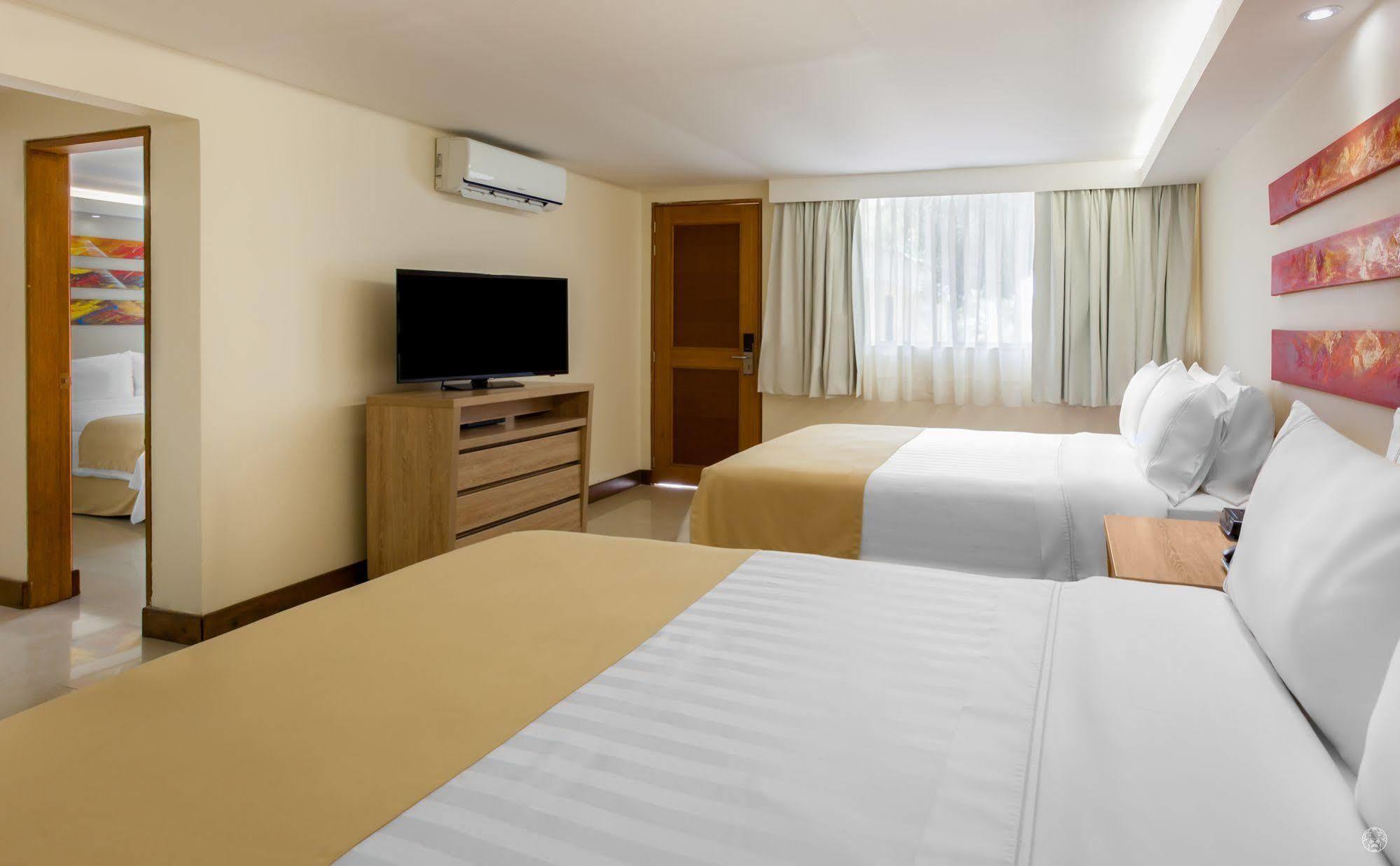 Ghl Hotel Club El Puente Girardot Exteriér fotografie