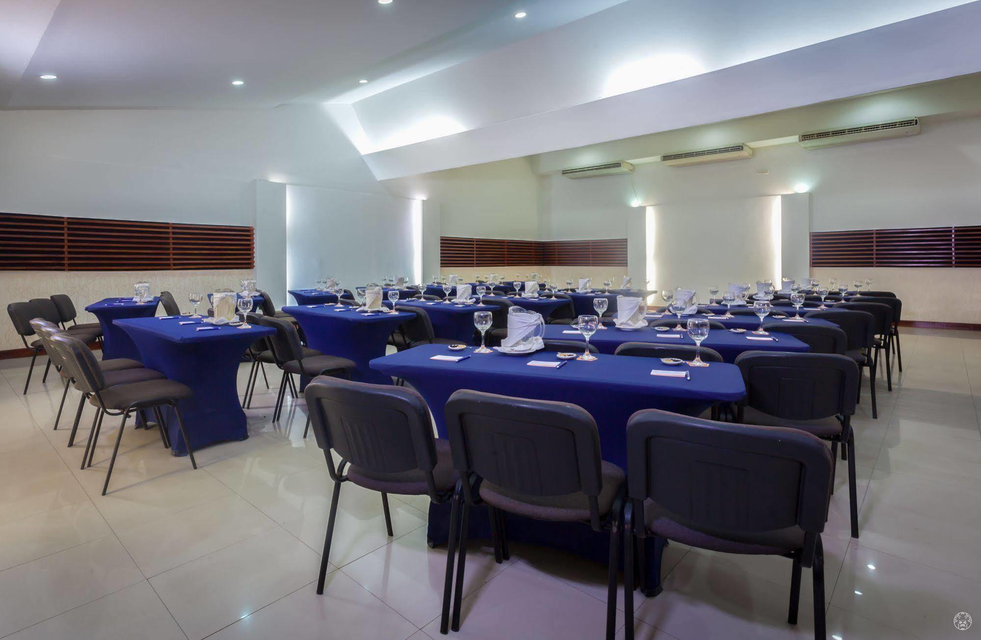 Ghl Hotel Club El Puente Girardot Exteriér fotografie